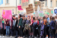 Climat : les jeunes de retour dans la rue pour exiger des actions à la hauteur des enjeux