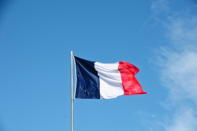 Interpellation de la Première ministre sur la remise en cause du droit du sol. 