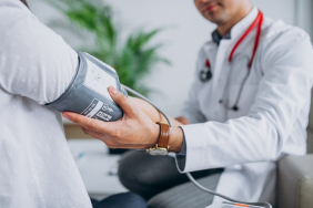 Face aux déserts médicaux, la régulation est indispensable