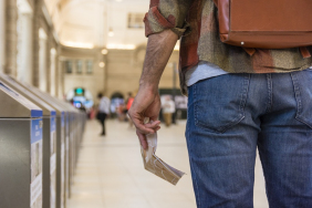 Métiers en tension : une liste qui doit mener à de réelles régularisations