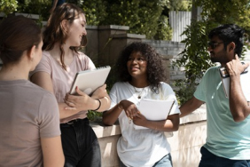 Emploi et formation des jeunes : entre discrimination et freins sociaux 