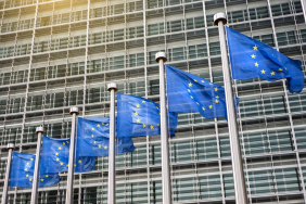 Un 28e régime pour les entreprises : la simplification au prix des droits des travailleurs ?